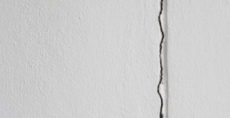 Image presents How to Repair Cracks in Wall and Why do they appear